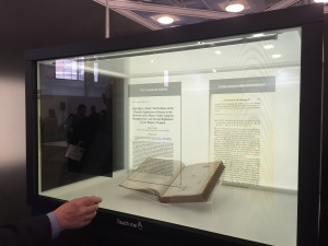 Read more about the article Transparent Display Boosts Interest at Museum