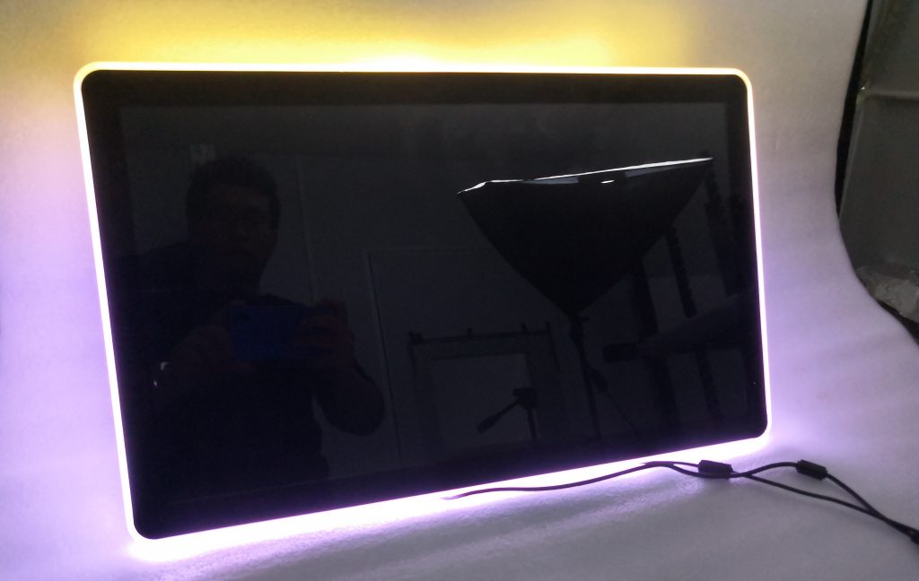 CDS Halo Edge Lit Display