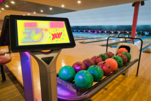 BOWLING LANE TOUCHSCREEN