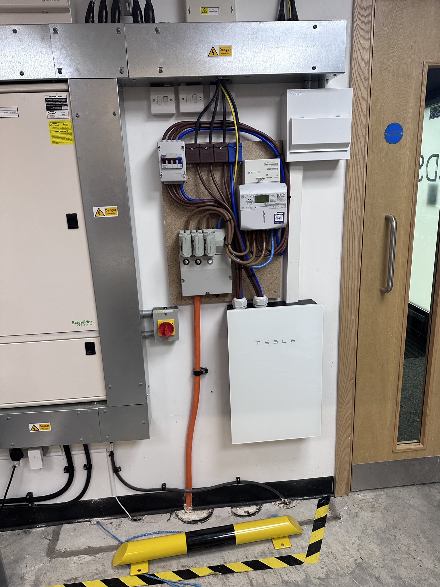 Tesla Powerwall 3 storage battery