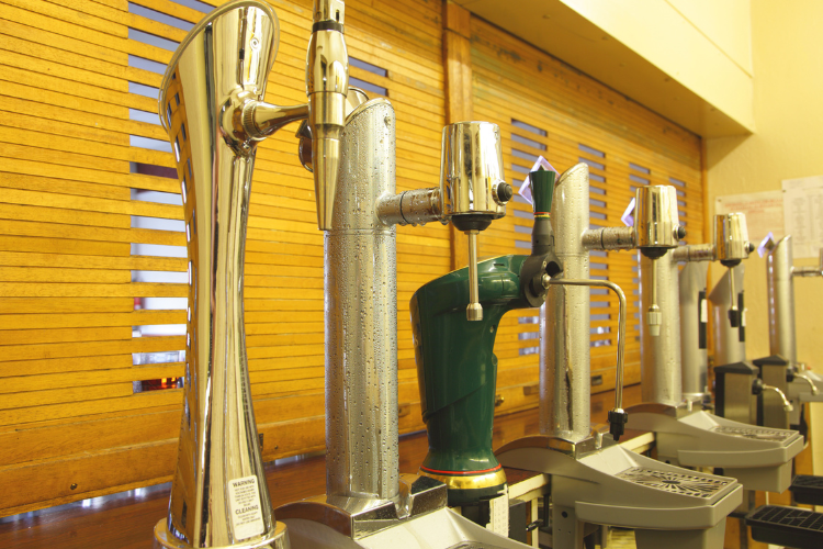 bar pumps displays (1200 x 800 px)